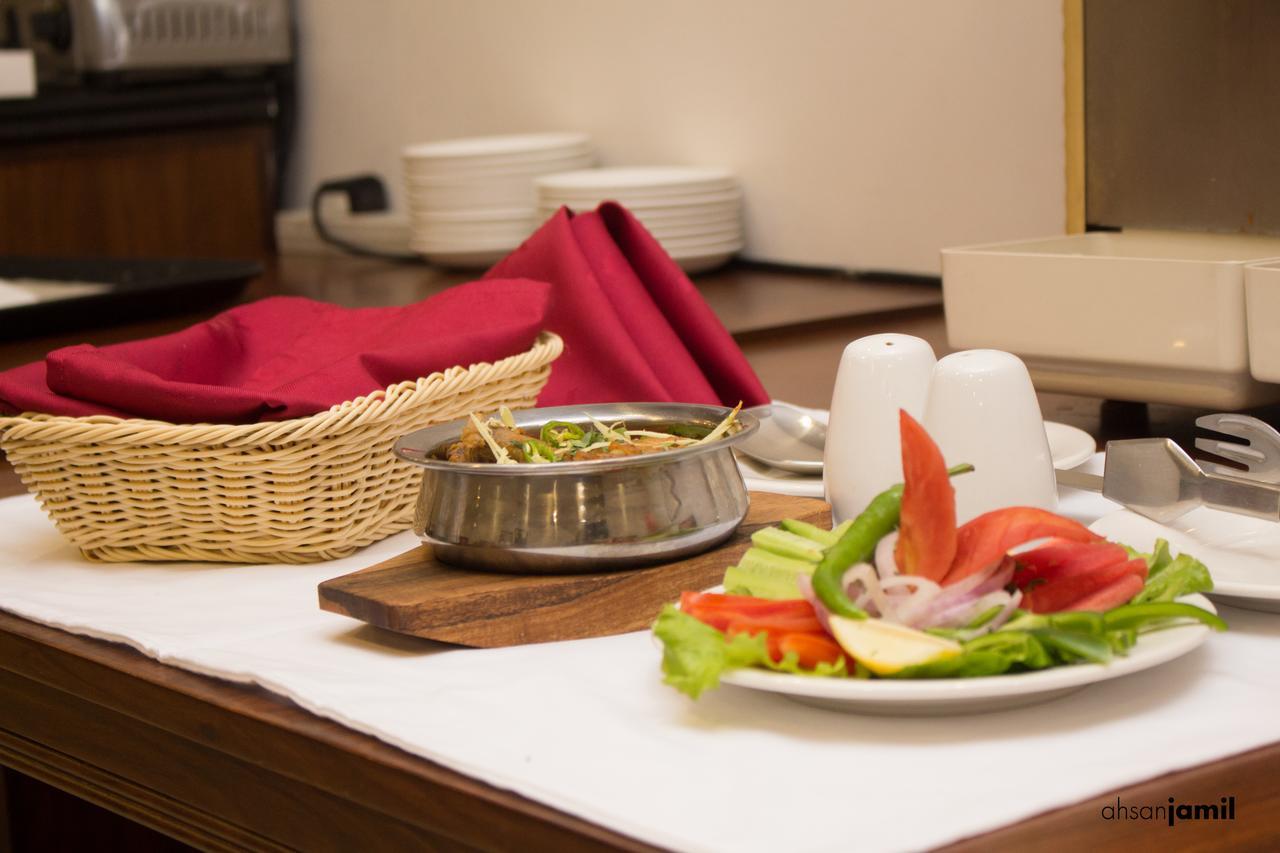 S Chalet 물탄 외부 사진